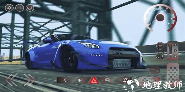 gtr赛车模拟器(GT-R Traffic Car Race) v0.5 安卓版 3